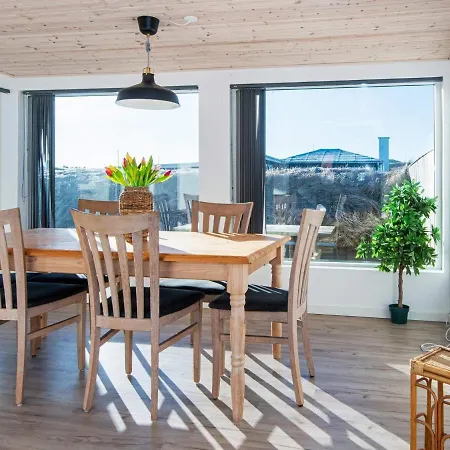 Secluded Holiday Home In Ulfborg With Terrace Σπίτι διακοπών *